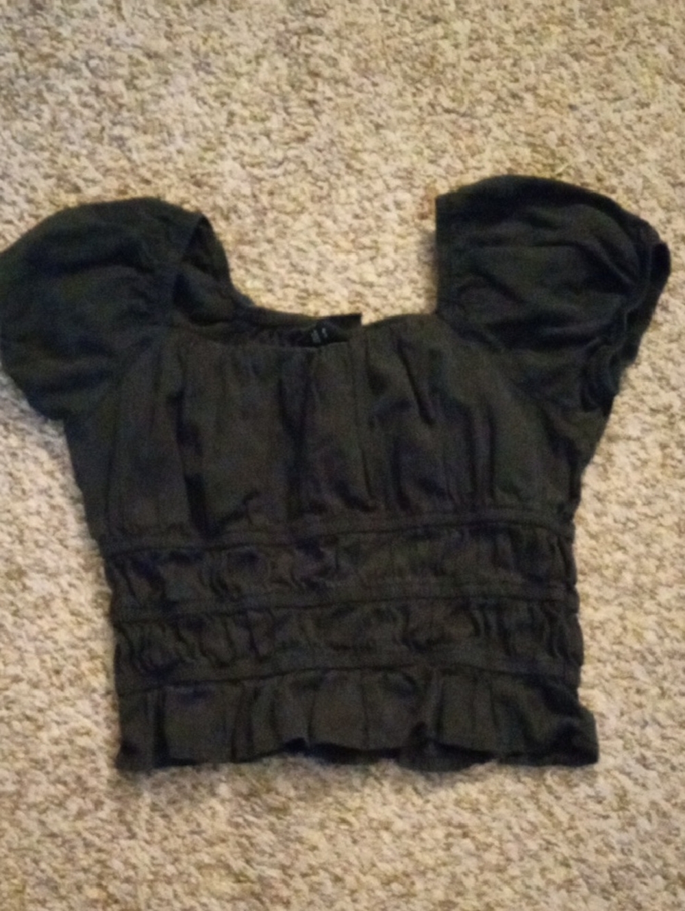 art class Black Puff Sleeve Ruffled Crop Top